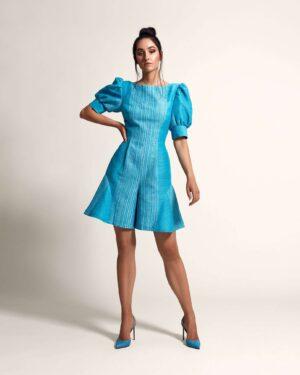 Swing playsuit with puff sleeves